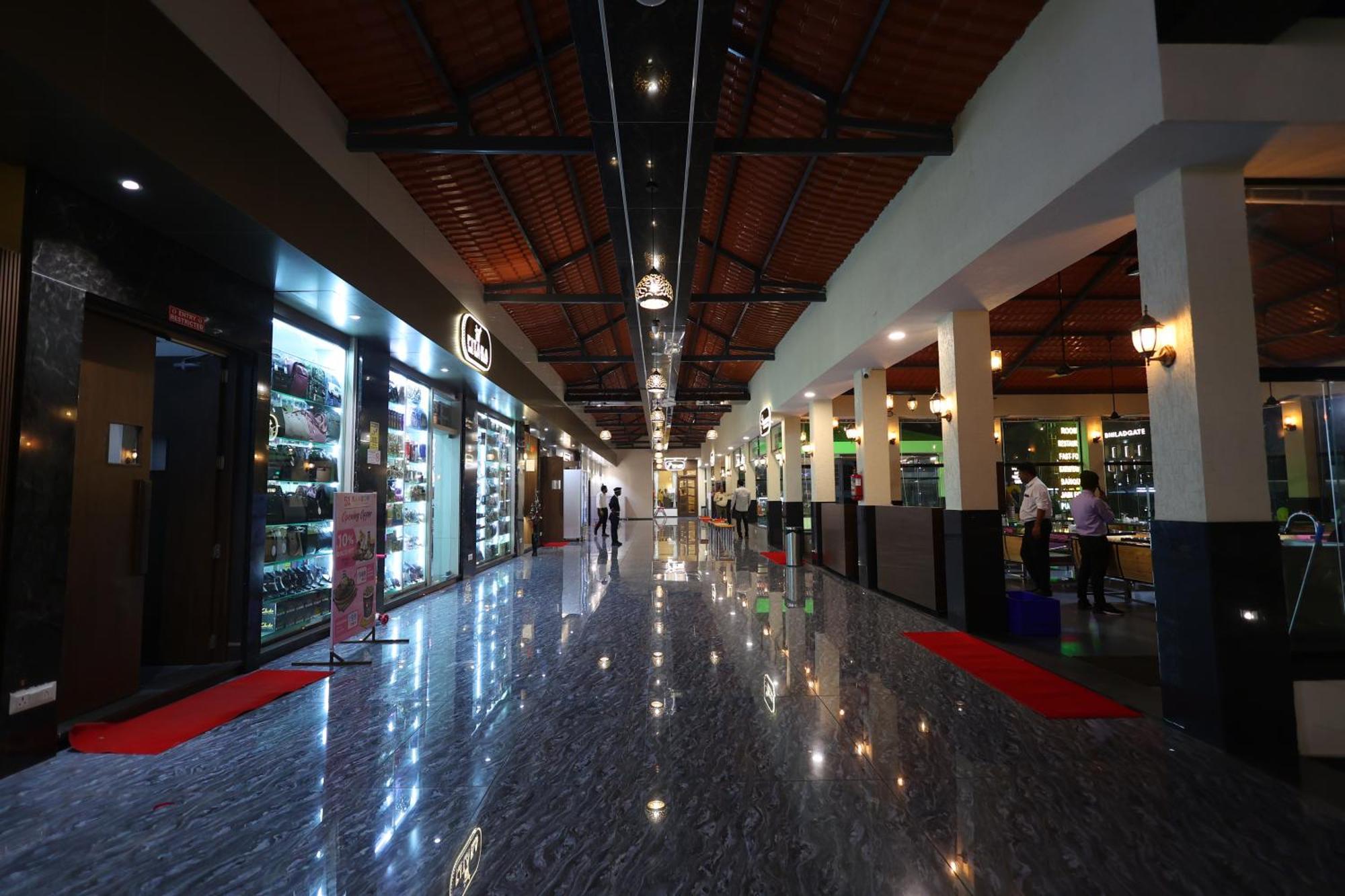 Hotel Grand Haveli Achad Luaran gambar