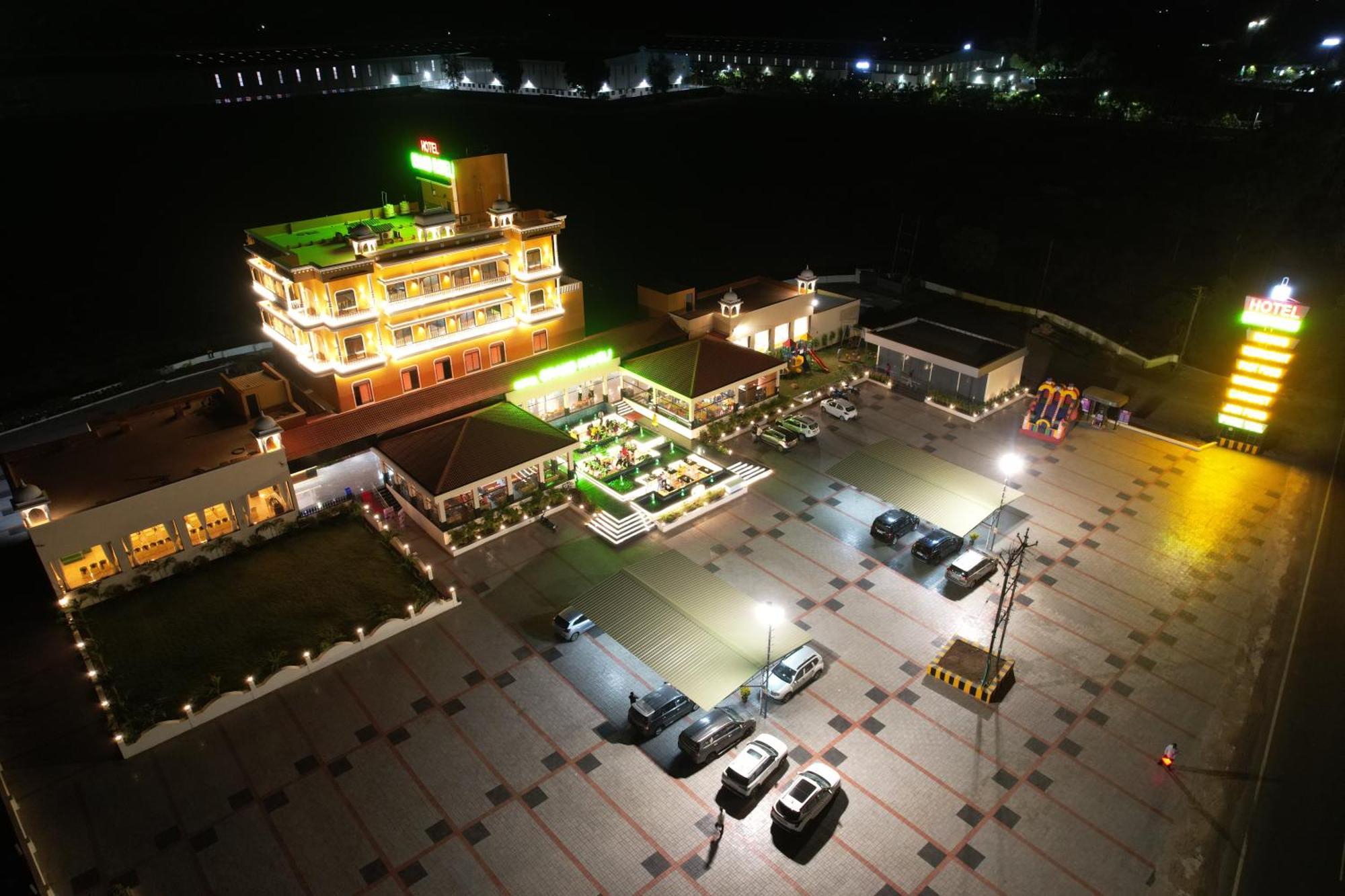 Hotel Grand Haveli Achad Luaran gambar