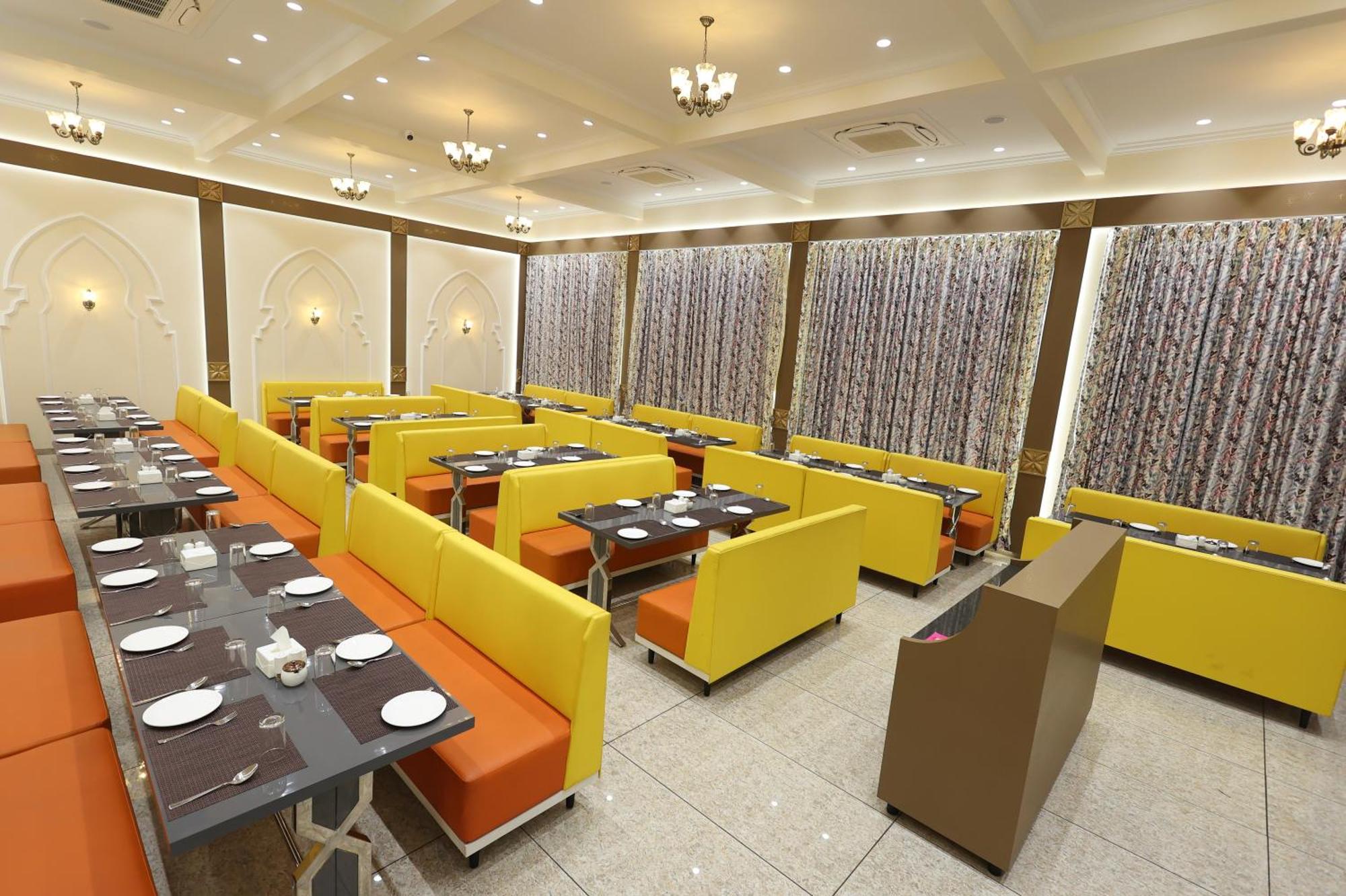 Hotel Grand Haveli Achad Luaran gambar